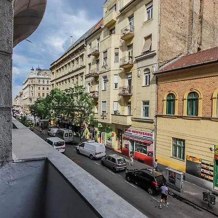 Hotel de apartamente Bengt Dohany Str. 4*