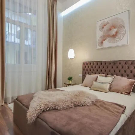 Hotel apartamentowy Bengt Dohany Str.