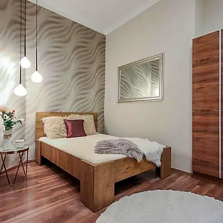 Appart hôtel Bengt Dohany Str. 4*