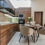 Bengt Dohany Str. 4*